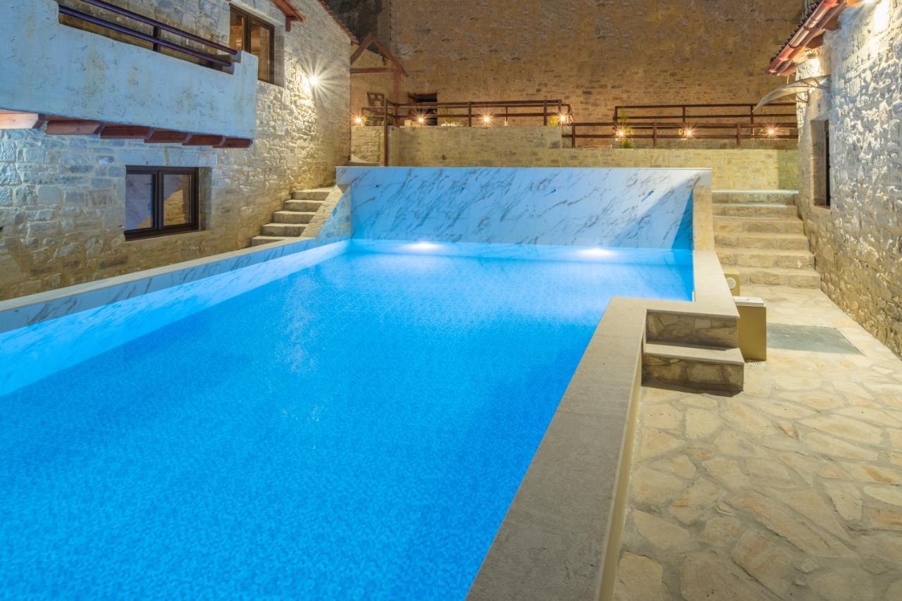 Draganigo Luxury Stone Houses 40 Min From Matala Ano Moulia Exteriör bild