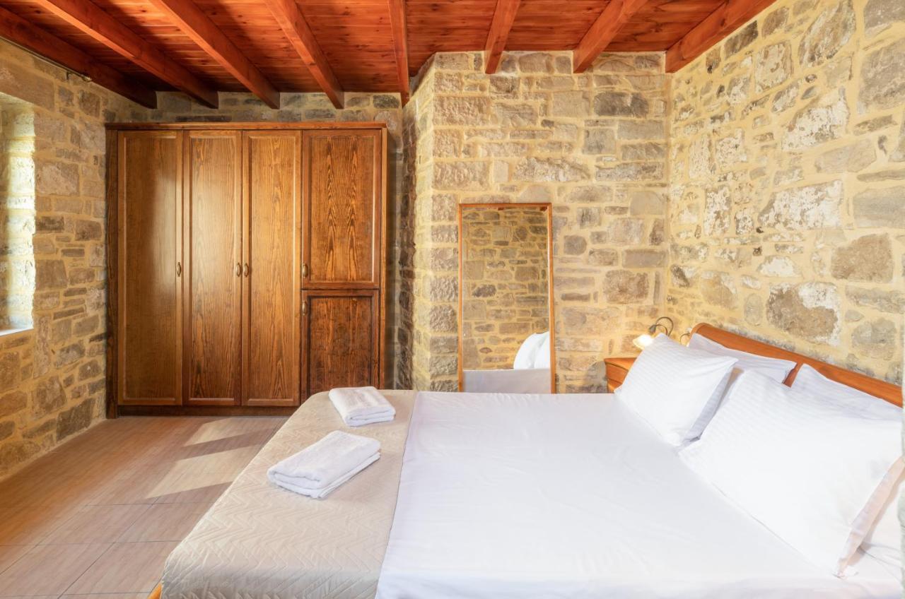 Draganigo Luxury Stone Houses 40 Min From Matala Ano Moulia Exteriör bild