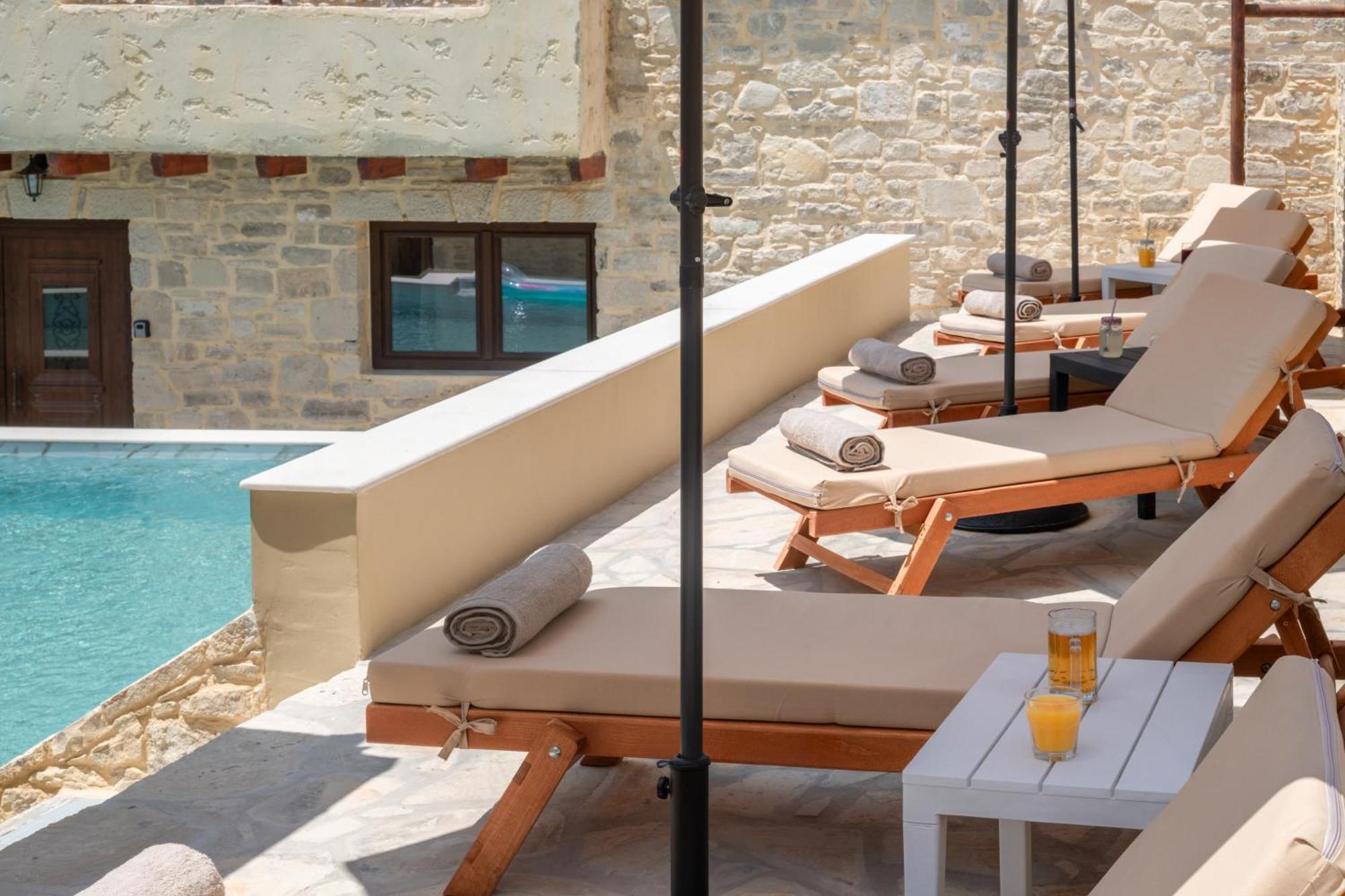 Draganigo Luxury Stone Houses 40 Min From Matala Ano Moulia Exteriör bild