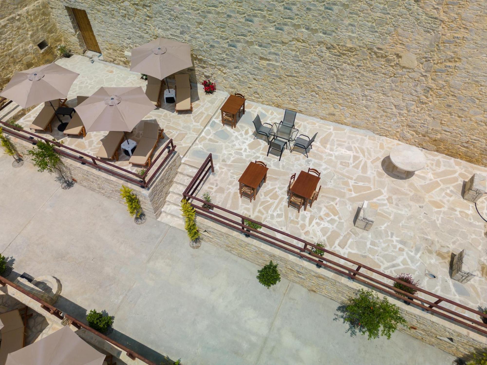 Draganigo Luxury Stone Houses 40 Min From Matala Ano Moulia Exteriör bild