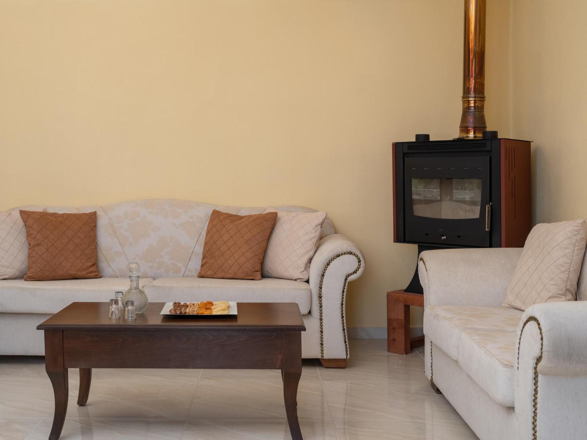 Draganigo Luxury Stone Houses 40 Min From Matala Ano Moulia Rum bild