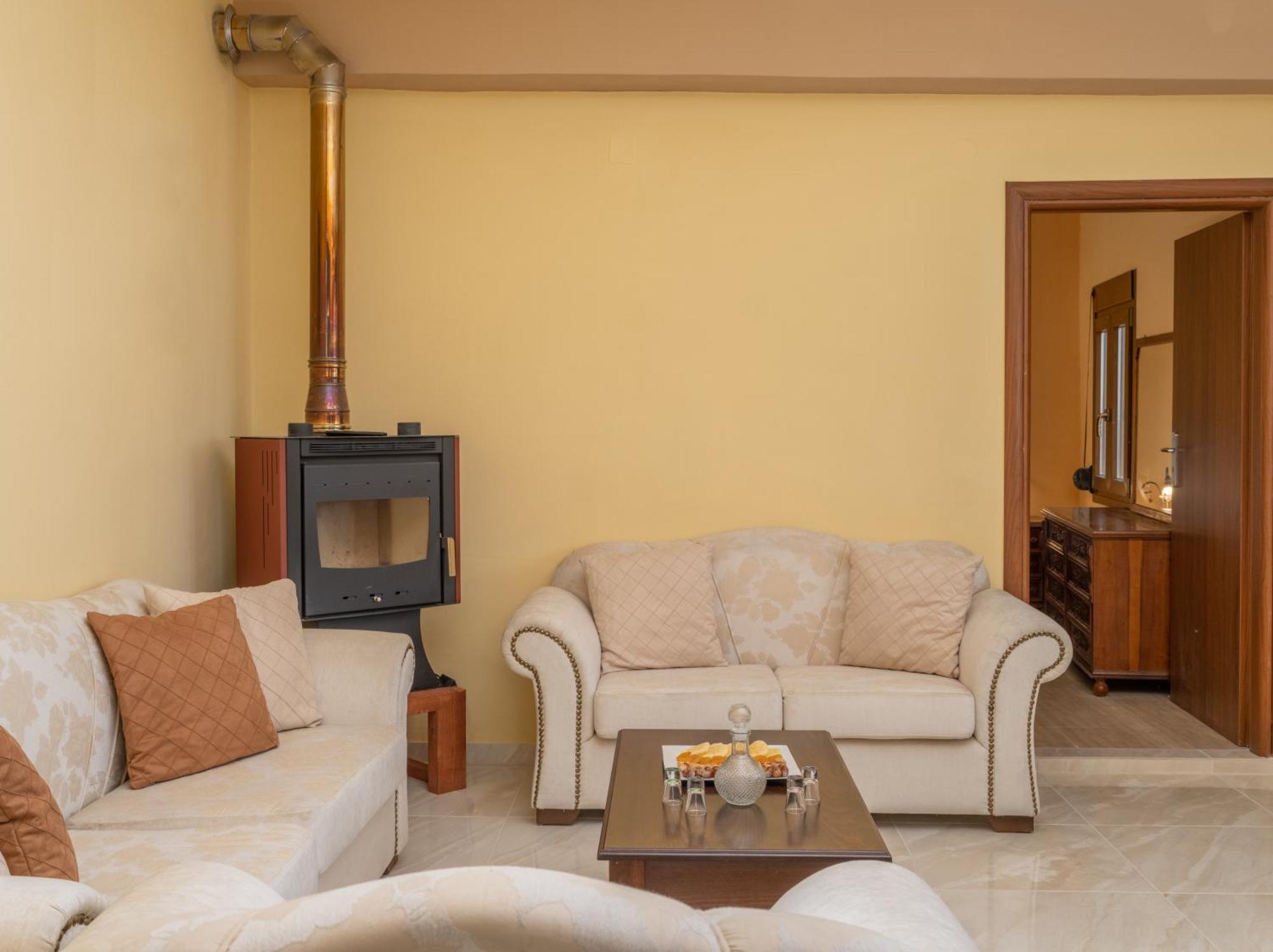 Draganigo Luxury Stone Houses 40 Min From Matala Ano Moulia Rum bild