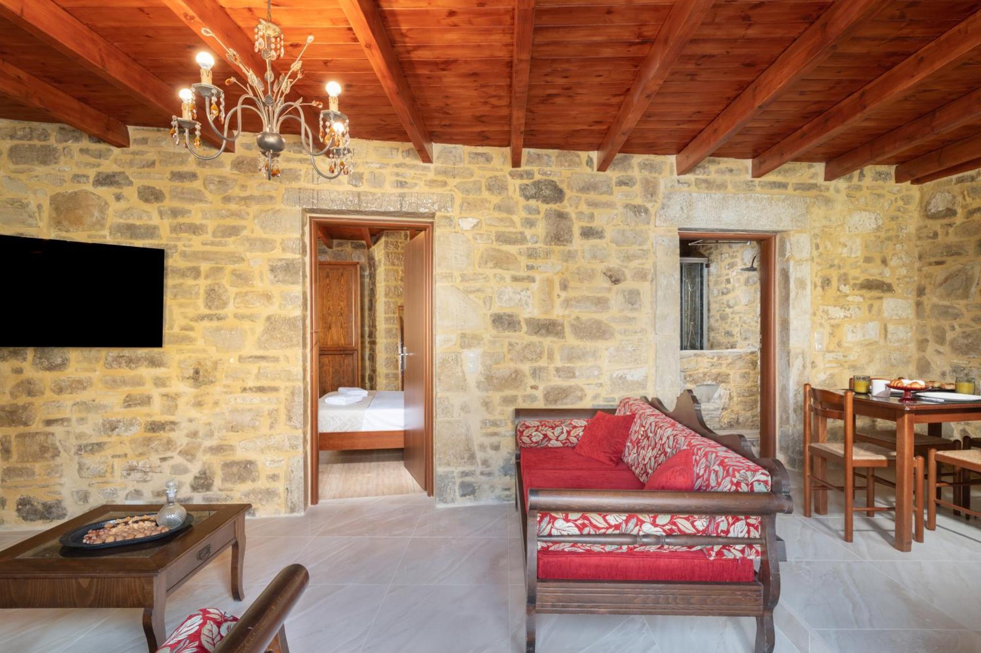 Draganigo Luxury Stone Houses 40 Min From Matala Ano Moulia Rum bild