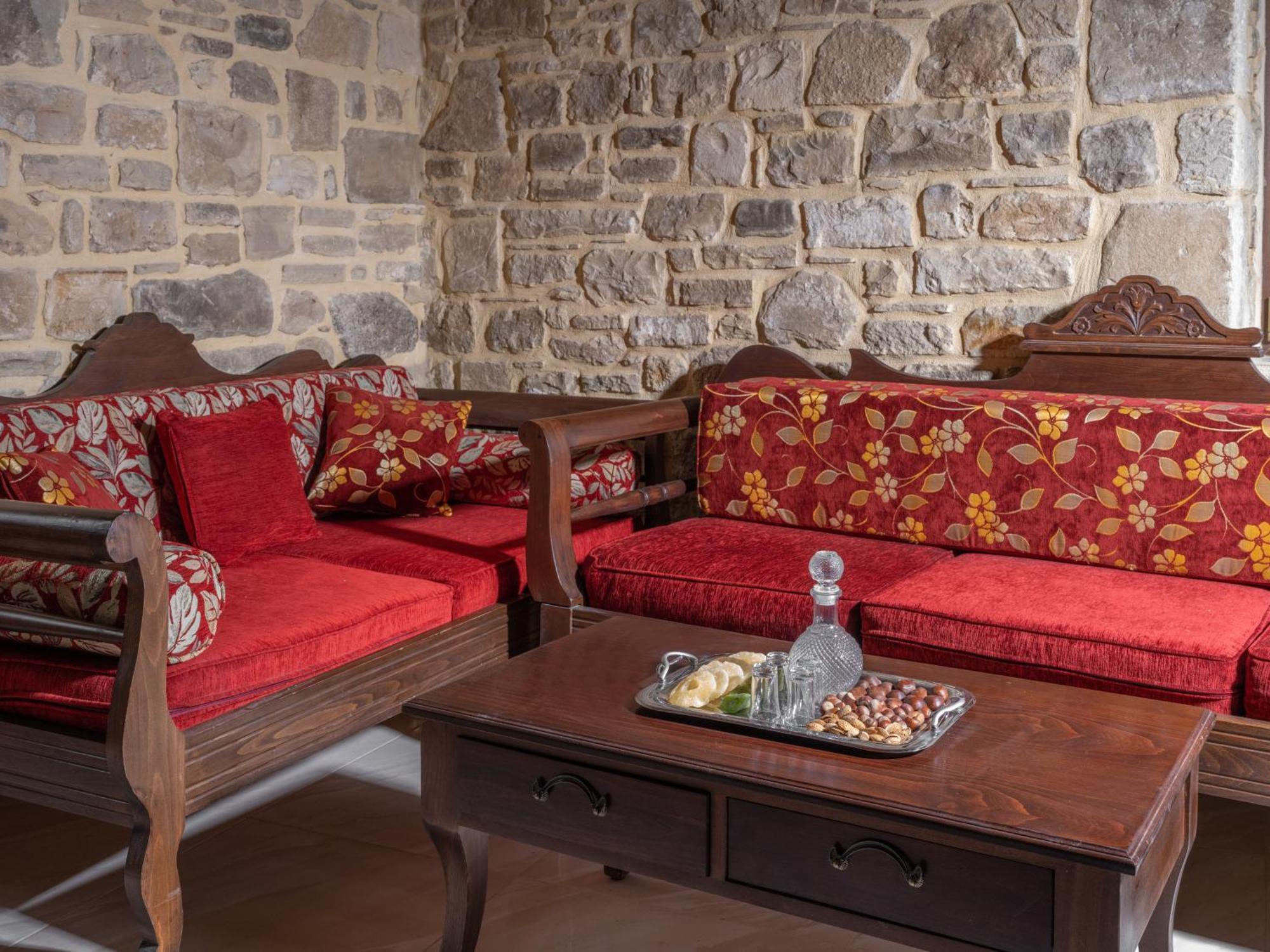 Draganigo Luxury Stone Houses 40 Min From Matala Ano Moulia Exteriör bild