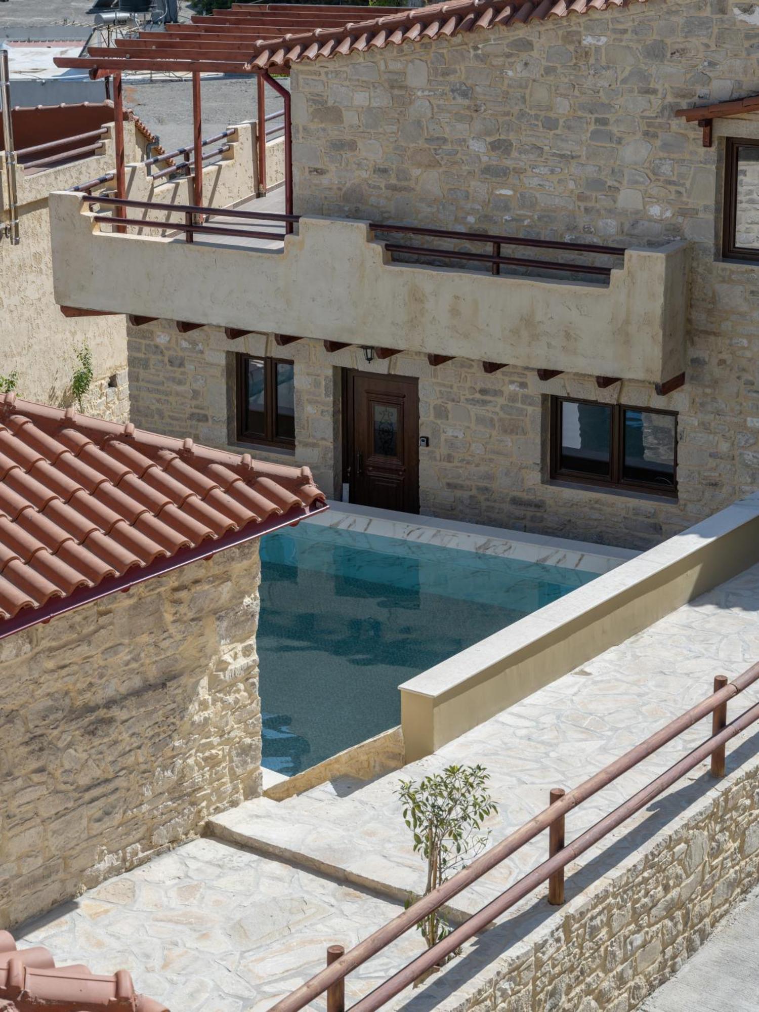 Draganigo Luxury Stone Houses 40 Min From Matala Ano Moulia Exteriör bild